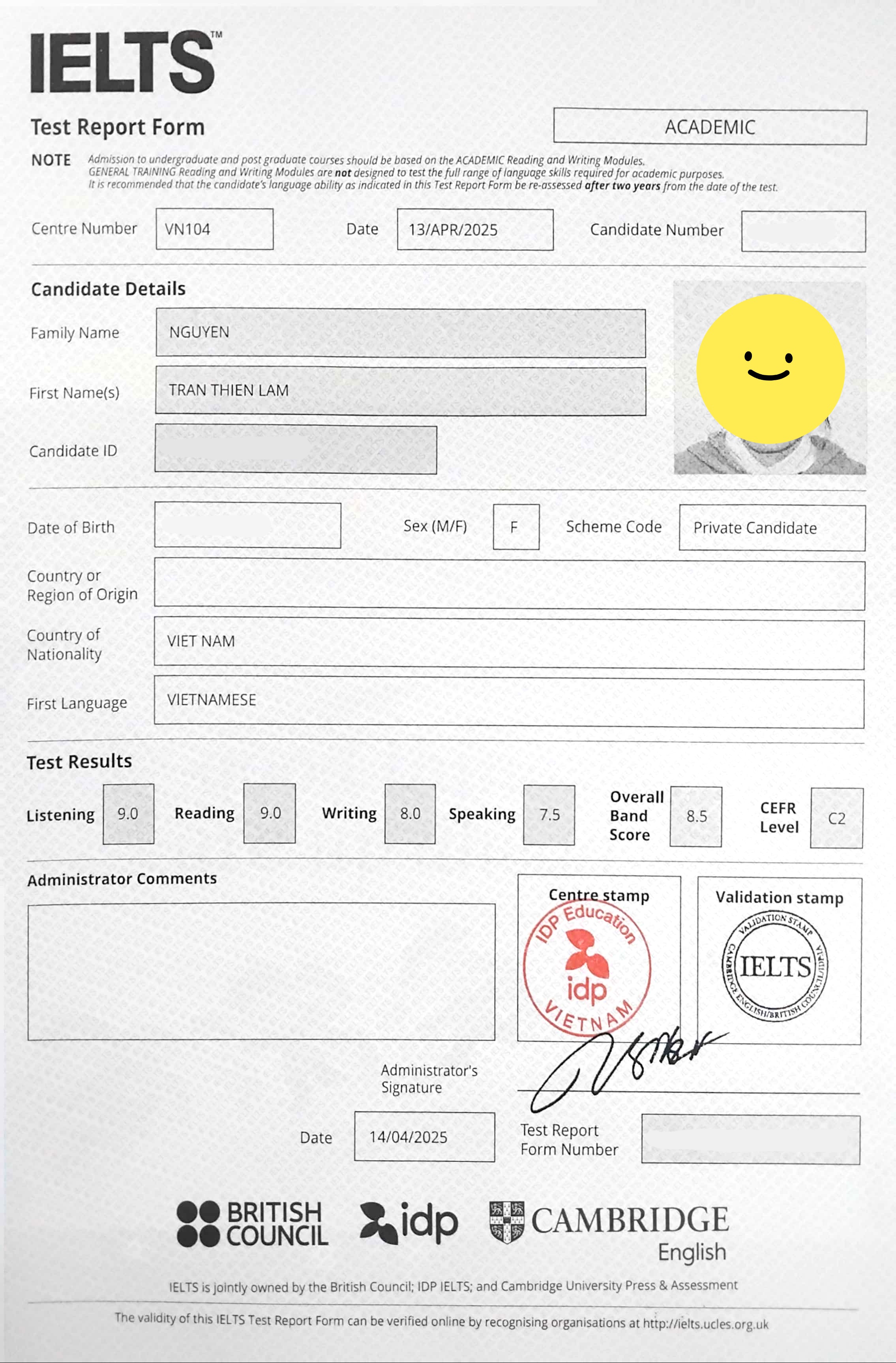 Nguyễn Trần Thiên Lam, học sinh lớp IE24D